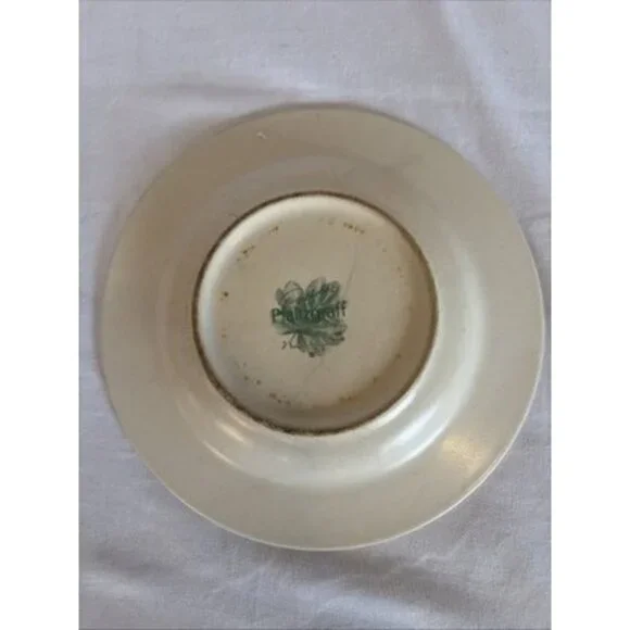 Set Of 2 Pfaltzgraff  Portfolio Naturewood 8" Salad Side Plate Herb Watering Can - Picture 4 of 6